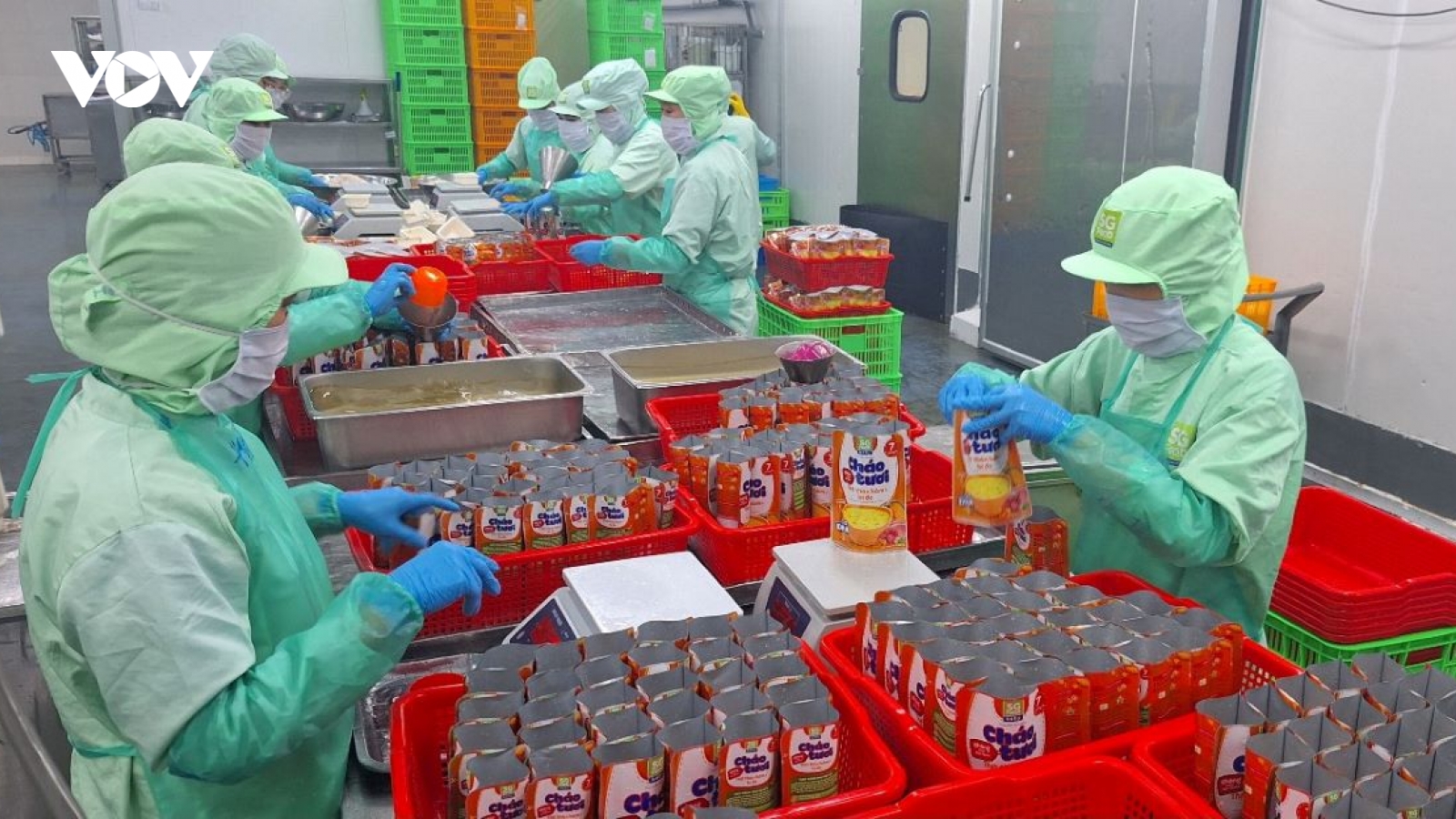 TPHCM có nguồn hàng Tết phong phú, giá ổn định