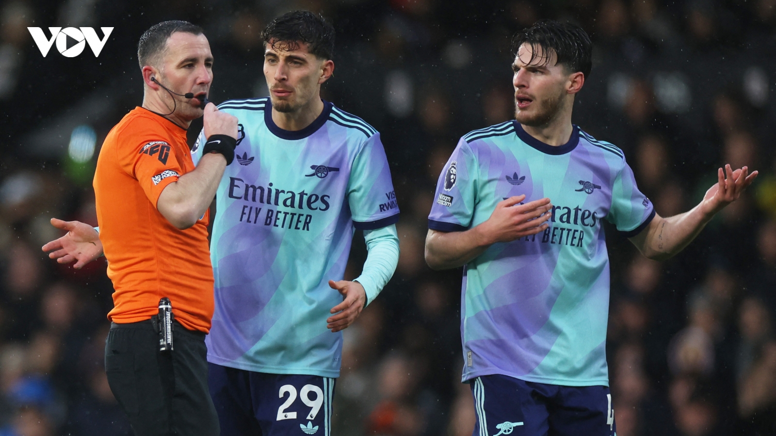 Kết quả Ngoại hạng Anh hôm nay 8/12: VAR khiến Arsenal chia điểm với Fulham