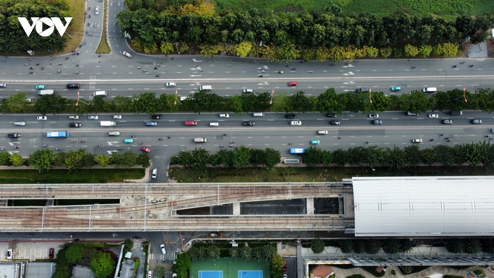 Kết nối giao thông liền mạch giúp người dân dễ dàng tiếp cận metro