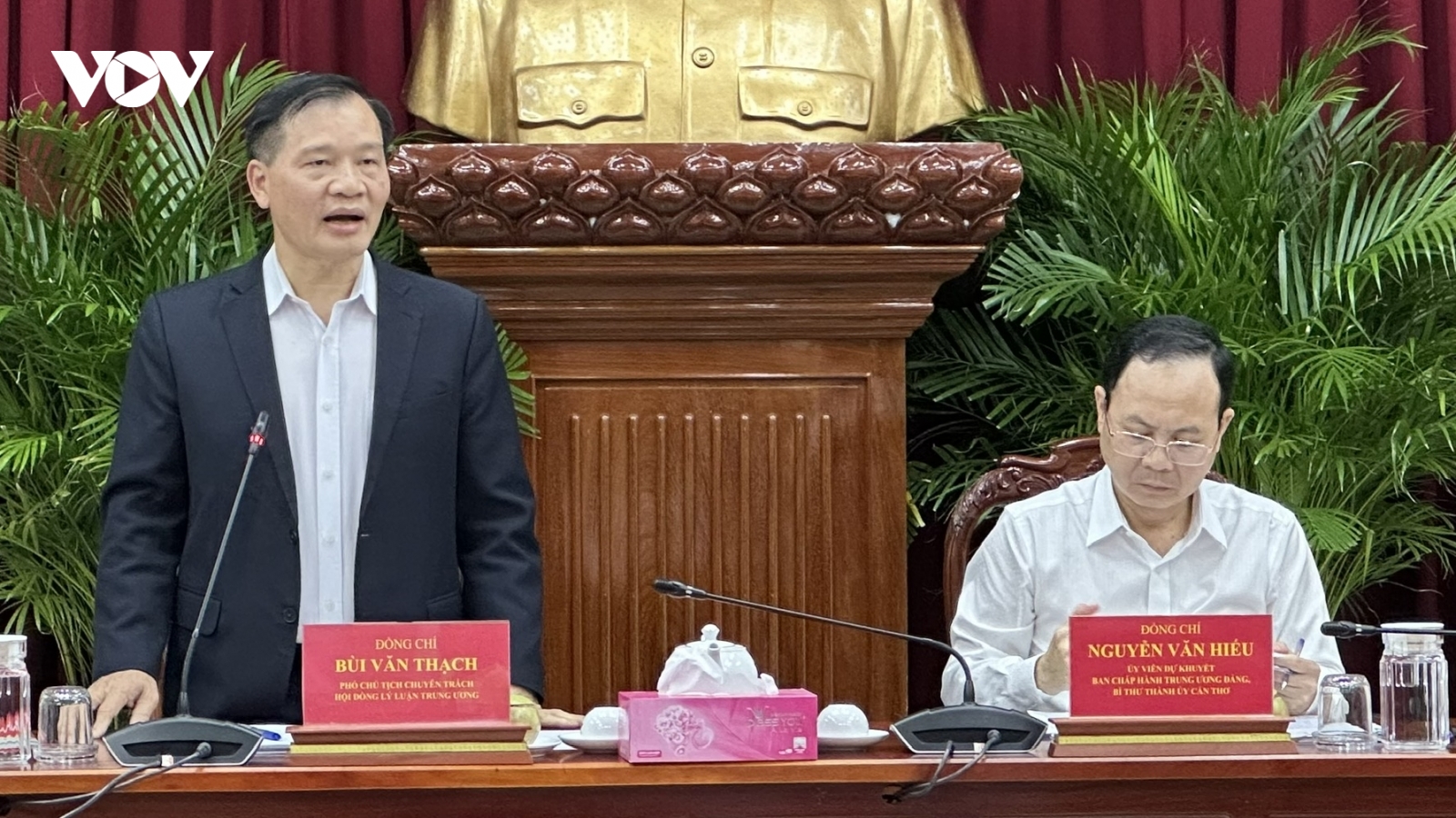 Đoàn kiểm tra của Bộ Chính trị làm việc với Ban Thường vụ Thành ủy Cần Thơ