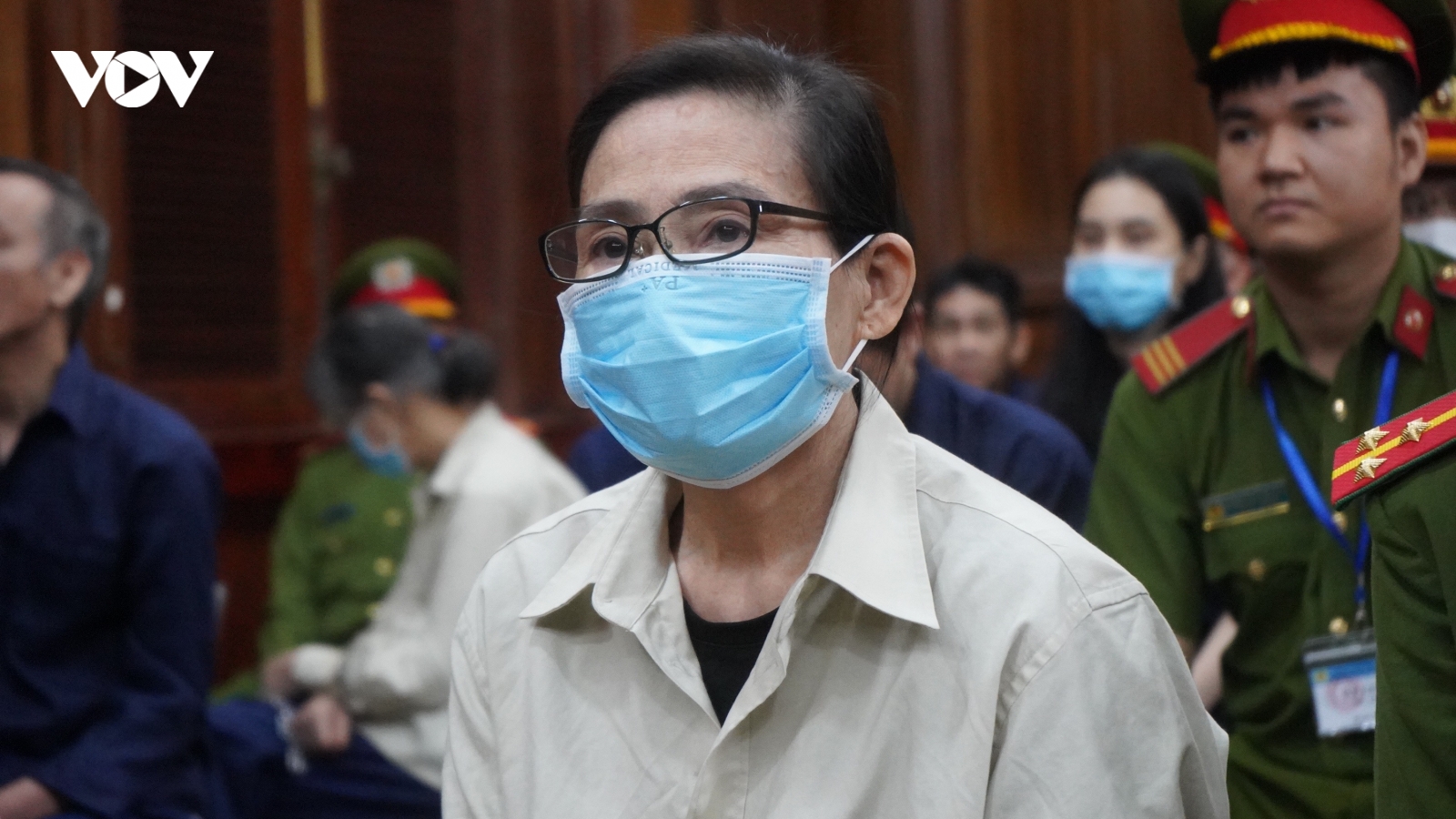 "Trùm" ma túy Oanh Hà và 34 đồng phạm hầu toà