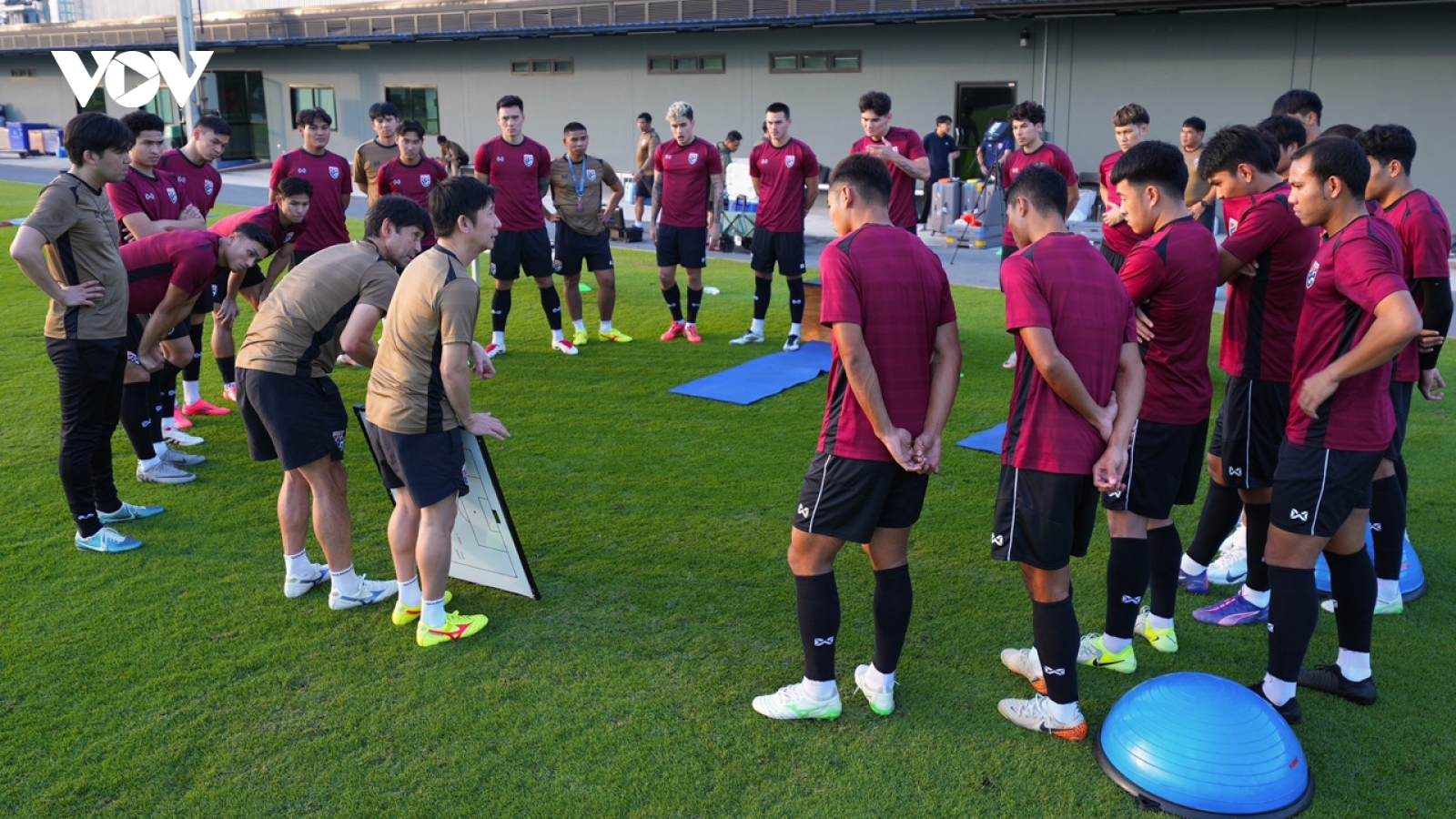 ĐT Thái Lan e ngại khi phải chơi trên mặt cỏ nhân tạo tại bán kết ASEAN Cup 2024