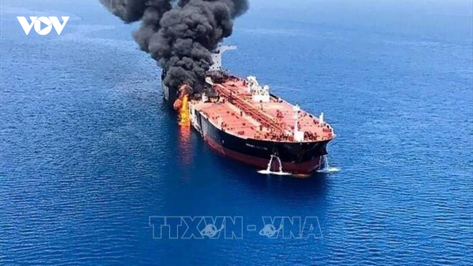 Houthi tập kích 4 tàu chiến Mỹ, phóng tên lửa đạn đạo tấn công Israel