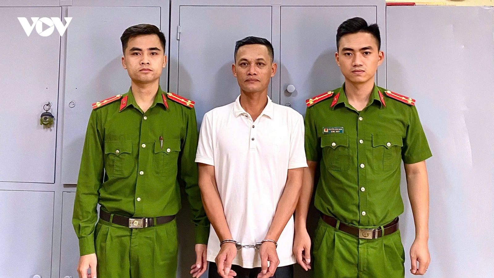 Bắt giữ 3 đối tượng truy nã sau hàng chục năm lẩn trốn