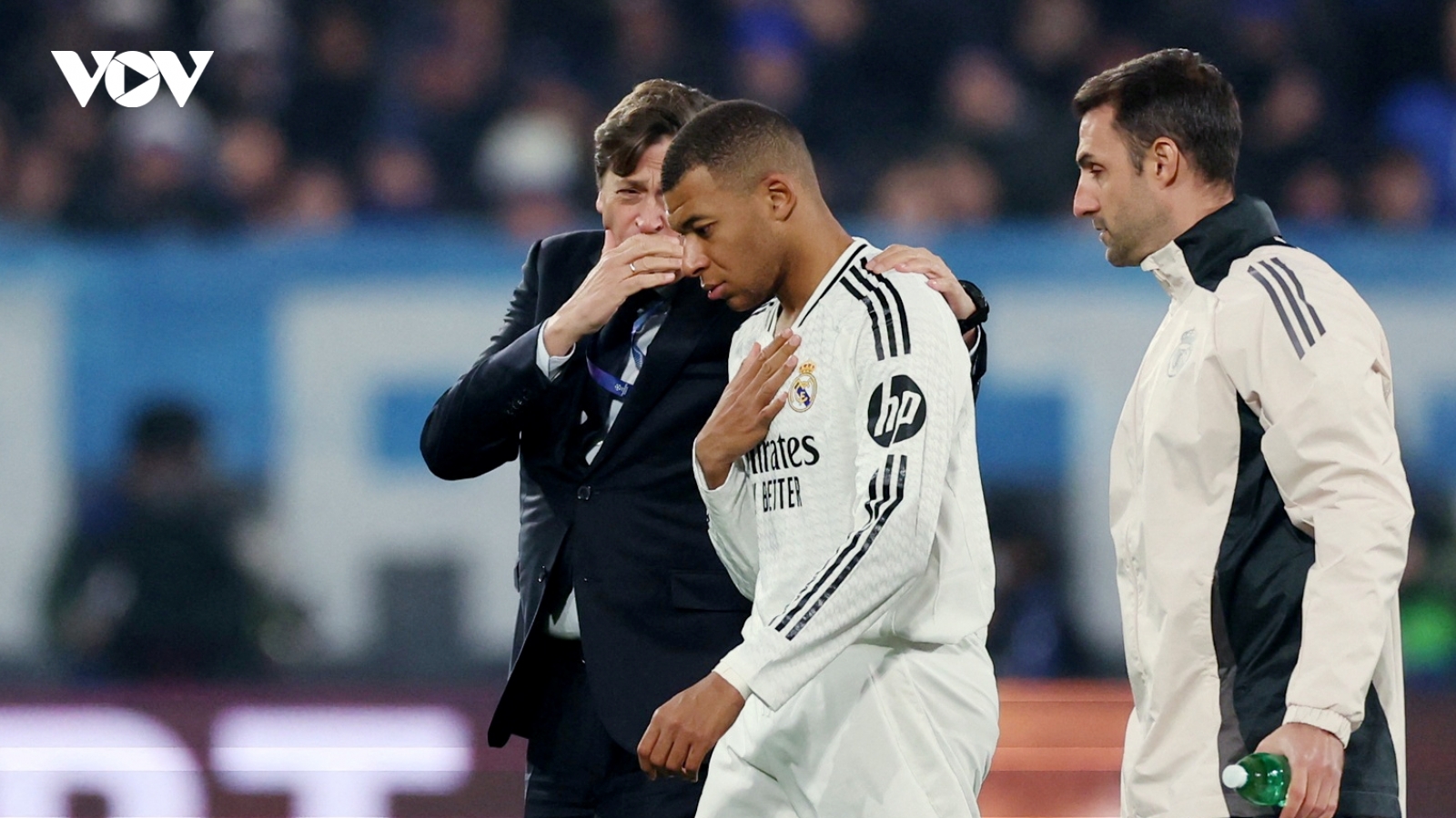 Real Madrid trả giá cực đắt sau trận thắng Atalanta
