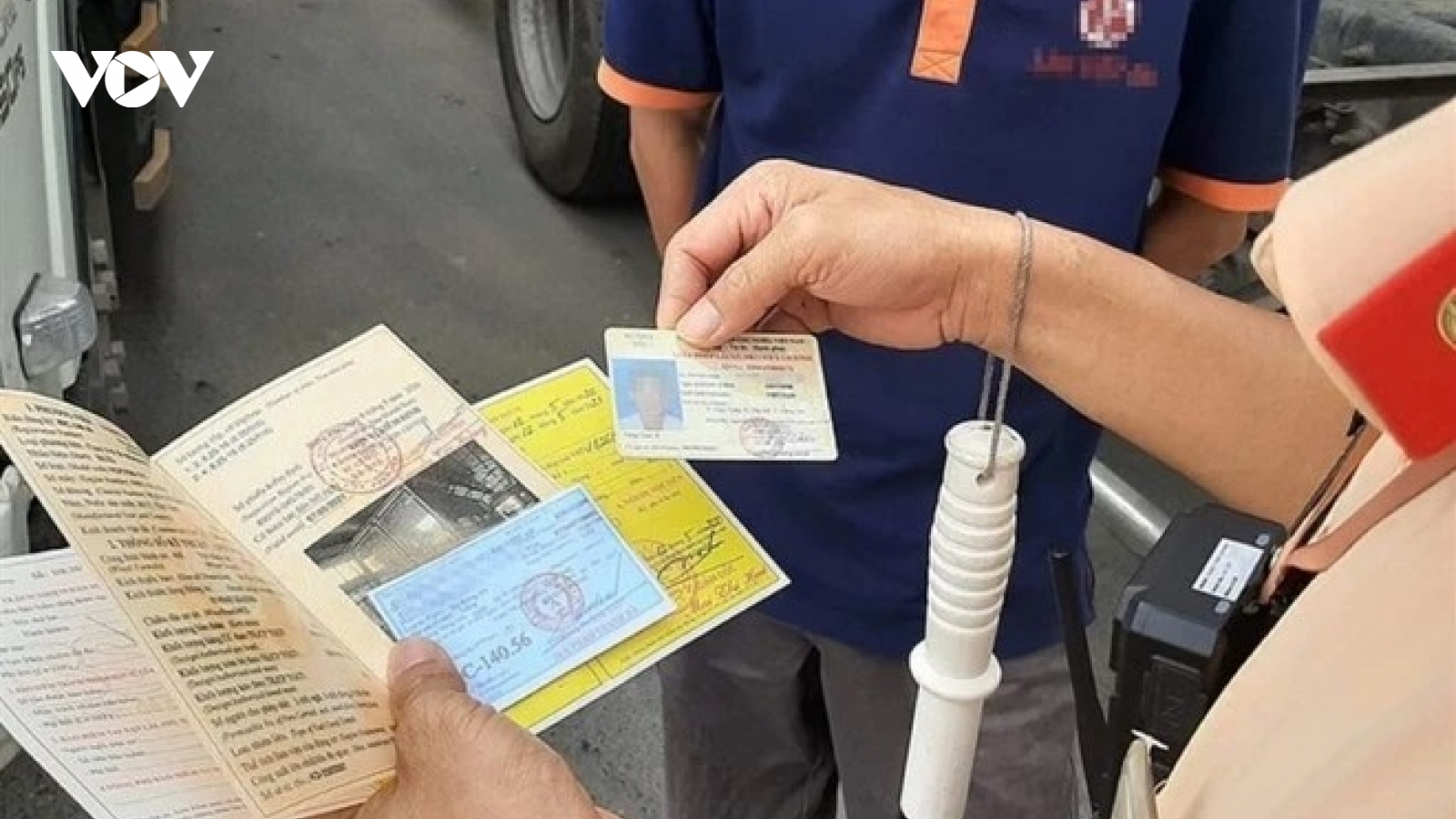 Quy định trừ điểm trên bằng lái được áp dụng như thế nào?