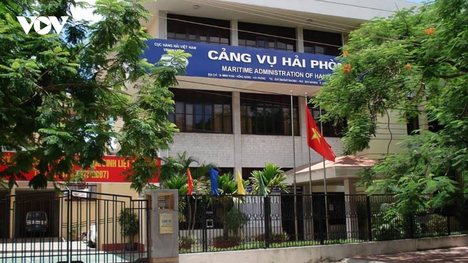 Khởi tố 2 cán bộ Cảng vụ Hàng hải Hải Phòng tội nhận hối lộ