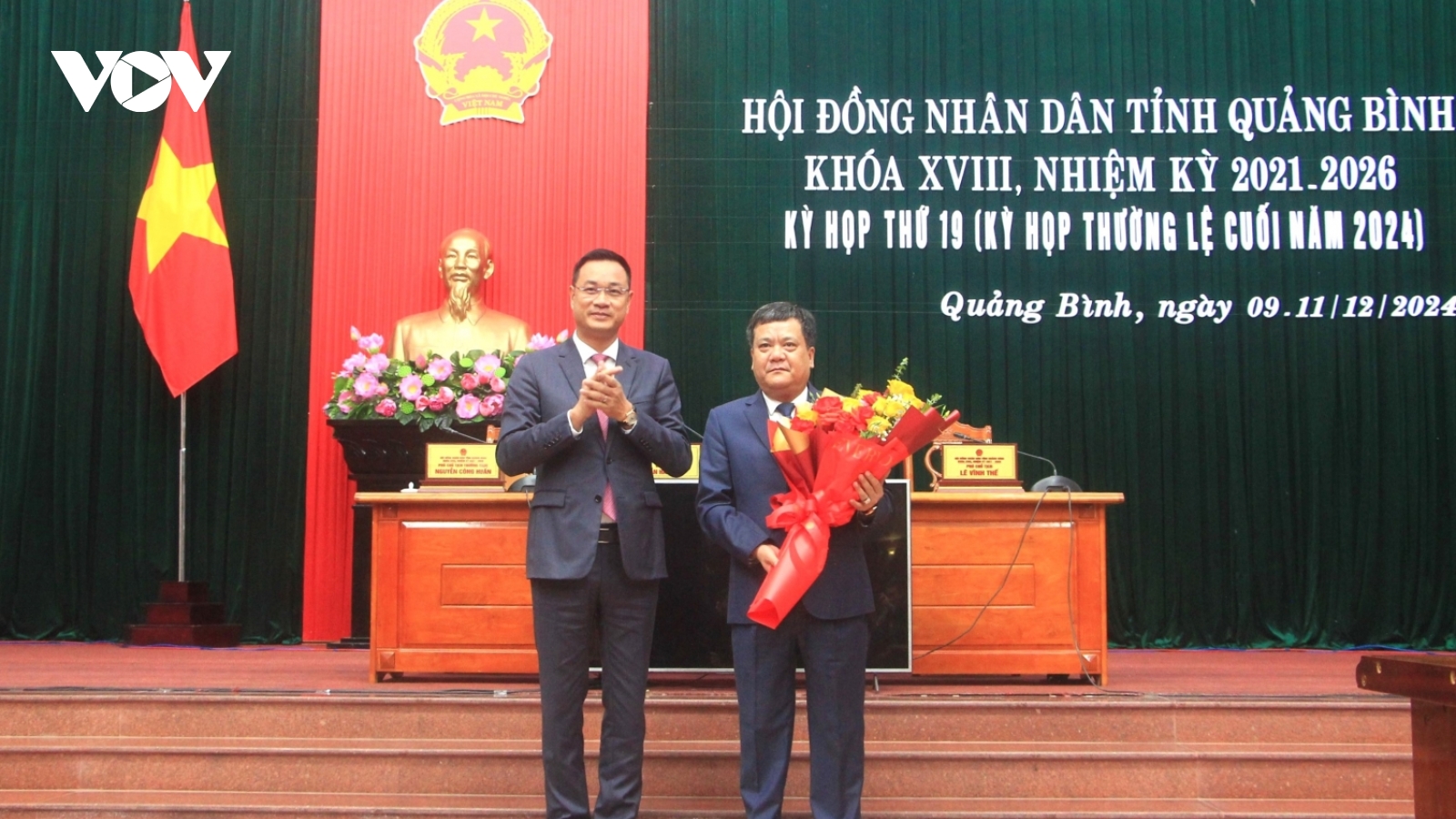 Ông Trần Phong được bầu giữ chức Chủ tịch tỉnh Quảng Bình