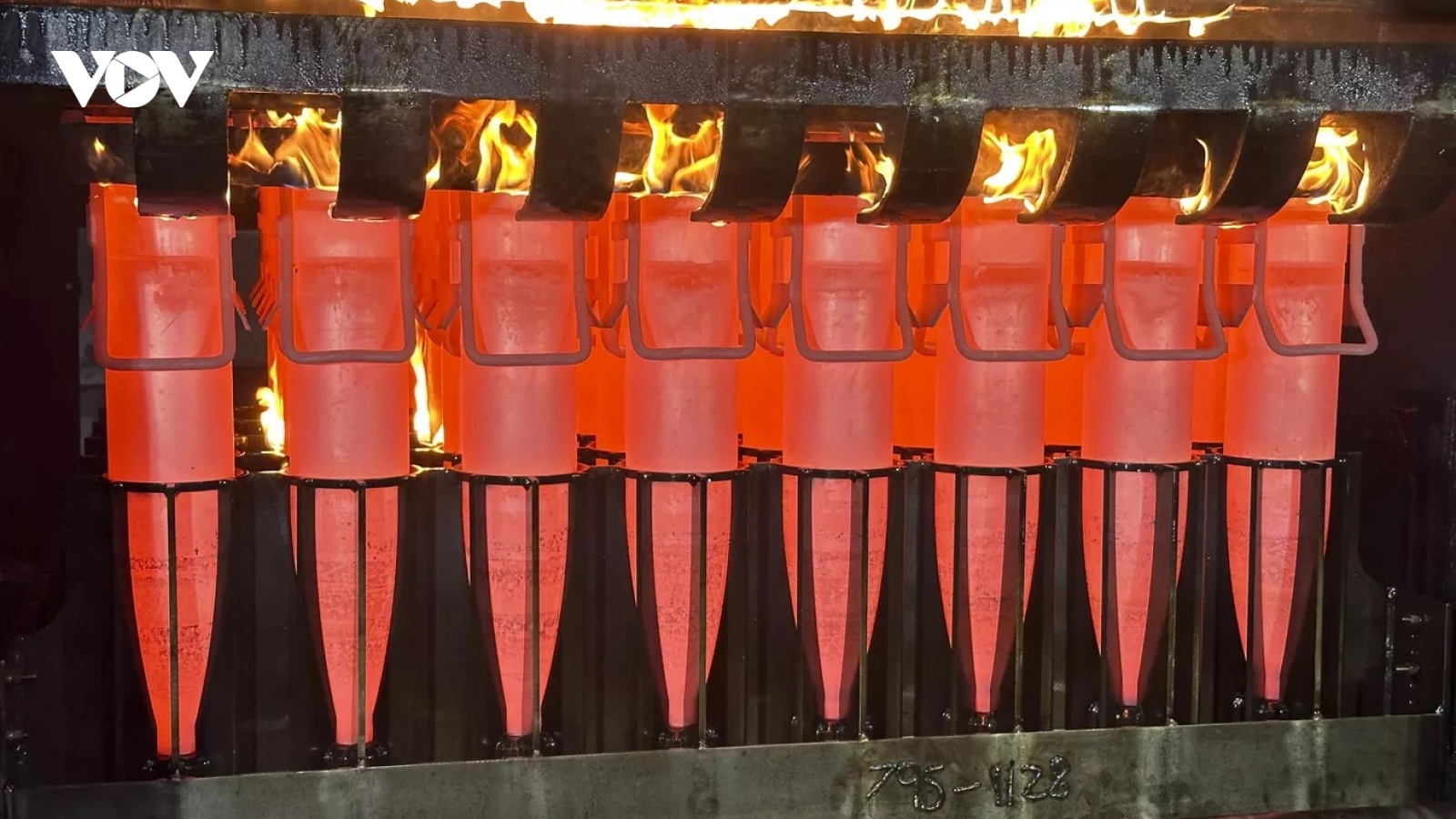 Mỹ cấp tập viện trợ vũ khí cho Ukraine trước lễ nhậm chức của ông Trump