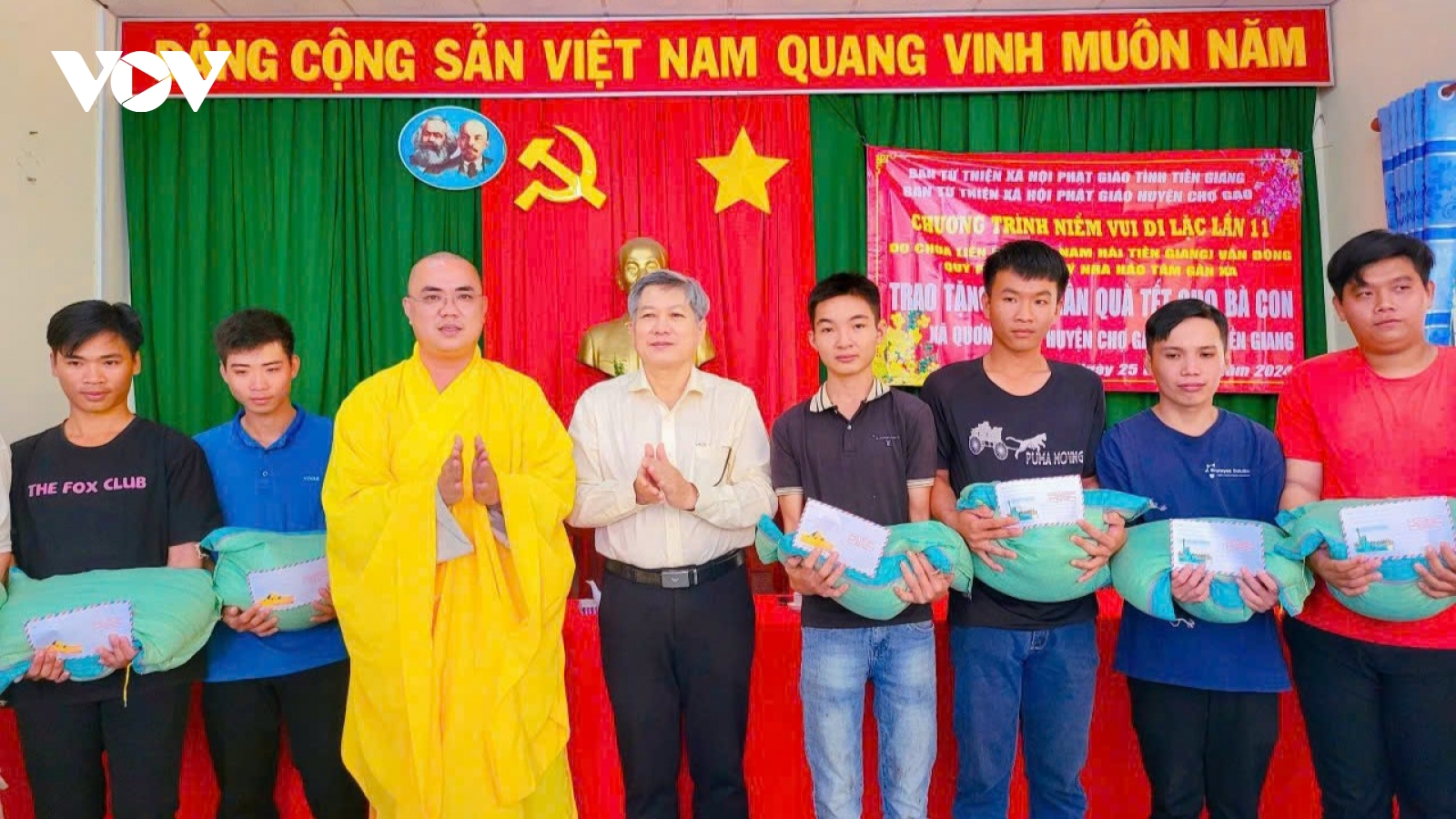 Tiền Giang vận động quà tặng các hoàn cảnh khó khăn dịp Tết Nguyên đán 2025