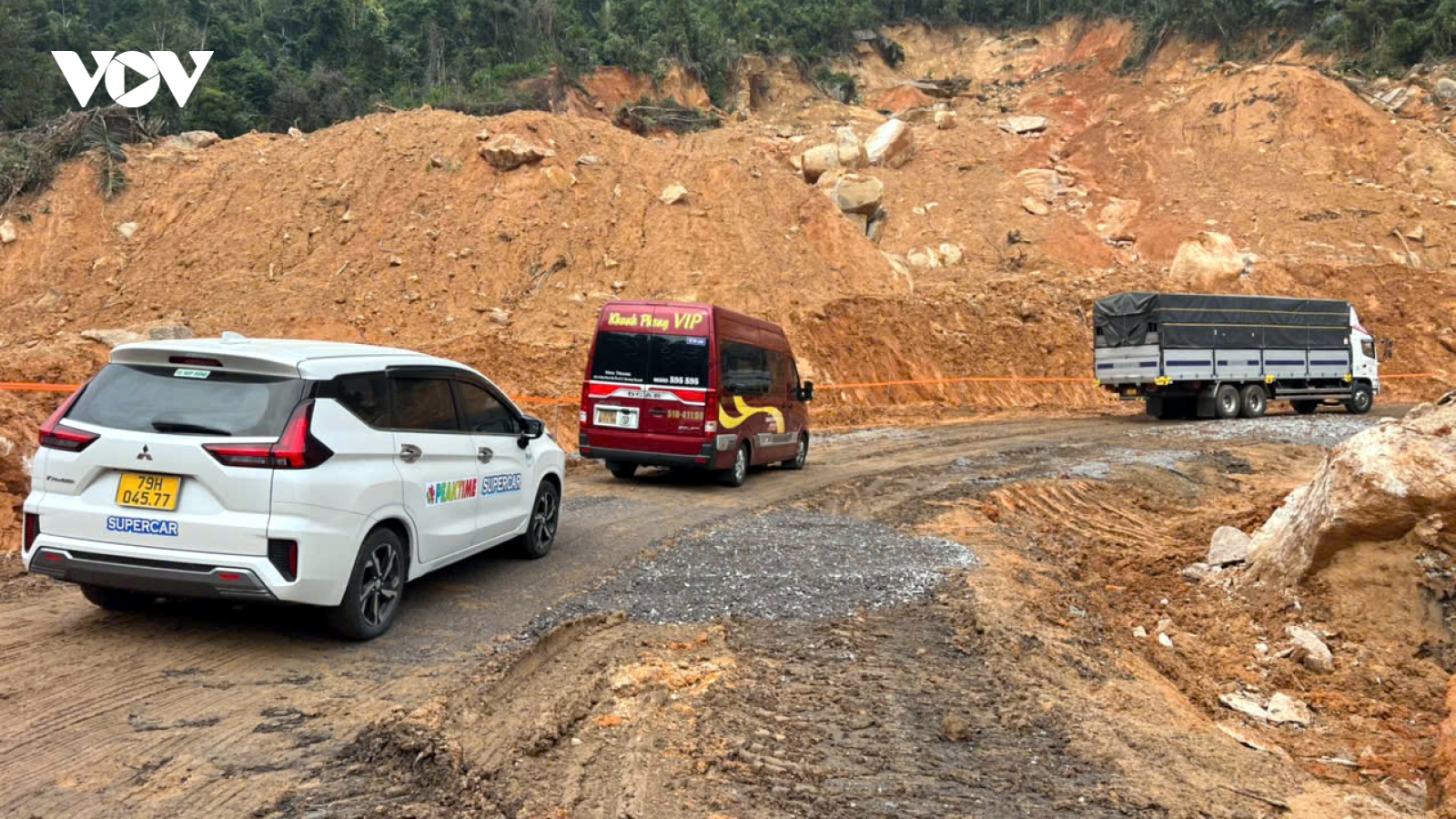 Quốc lộ 27C thông xe 2 làn kể từ 7h00 ngày 24/12