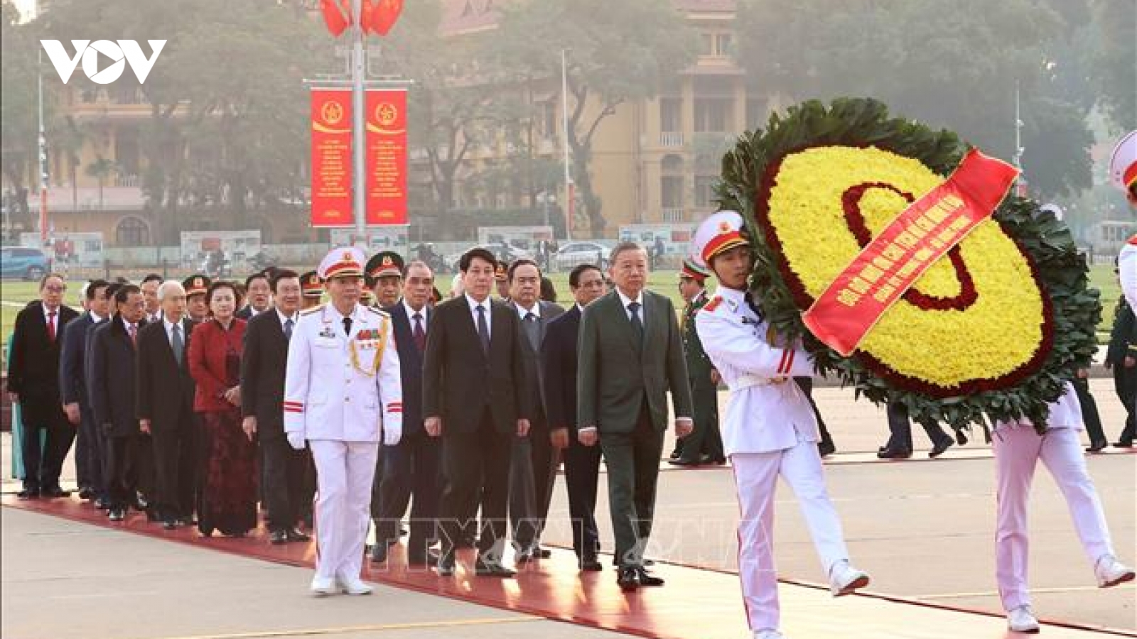 Lãnh đạo Đảng, Nhà nước vào Lăng viếng Chủ tịch Hồ Chí Minh