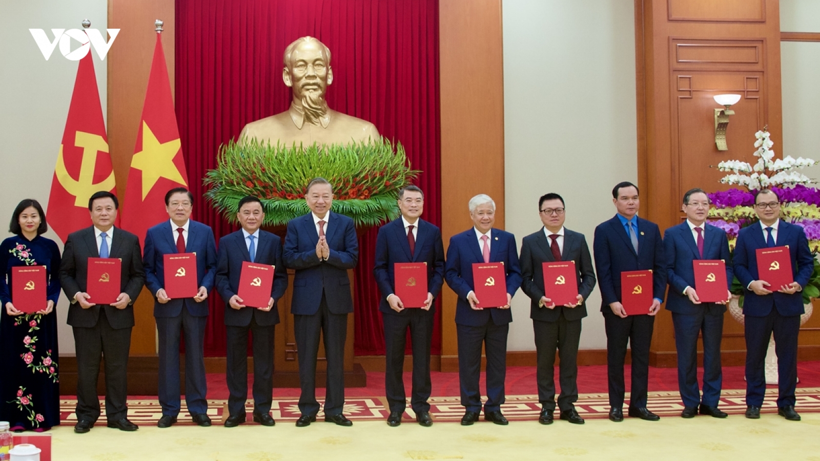 Tổng Bí thư dự lễ công bố Quyết định về chức năng nhiệm vụ của 13 cơ quan Ban Đảng