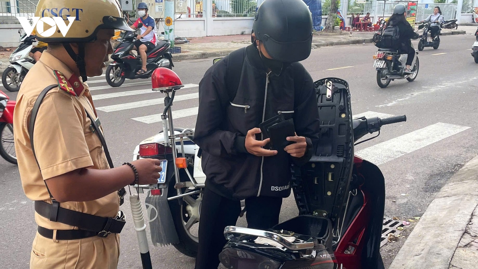 Hơn 1.000 học sinh, sinh viên ở Bình Định bị xử lý vì vi phạm giao thông