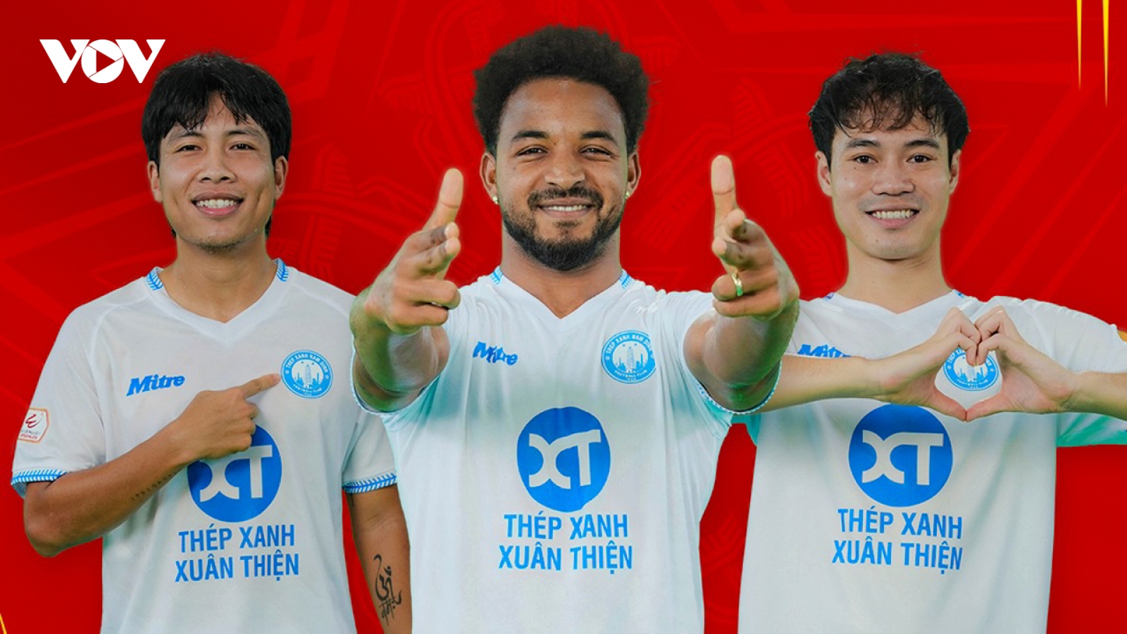 Nguyễn Xuân Son bày tỏ cảm xúc khi lên tuyển, HLV Velizar Popov lên tiếng