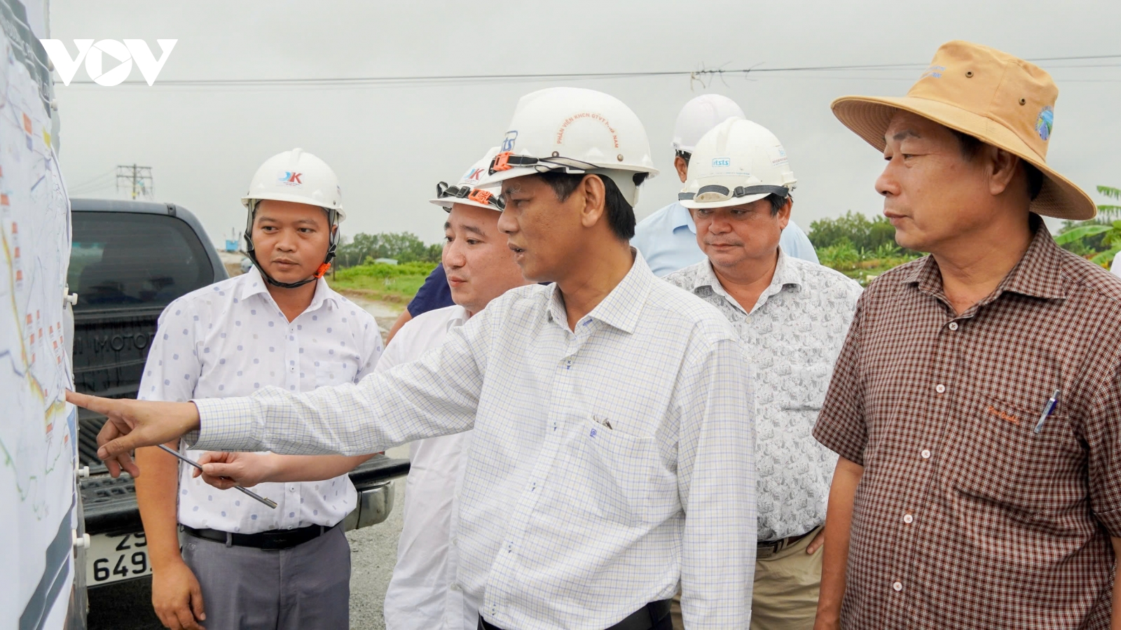 Lãnh đạo Sóc Trăng chỉ đạo đẩy nhanh tiến độ đường trục phát triển kinh tế Đông Tây