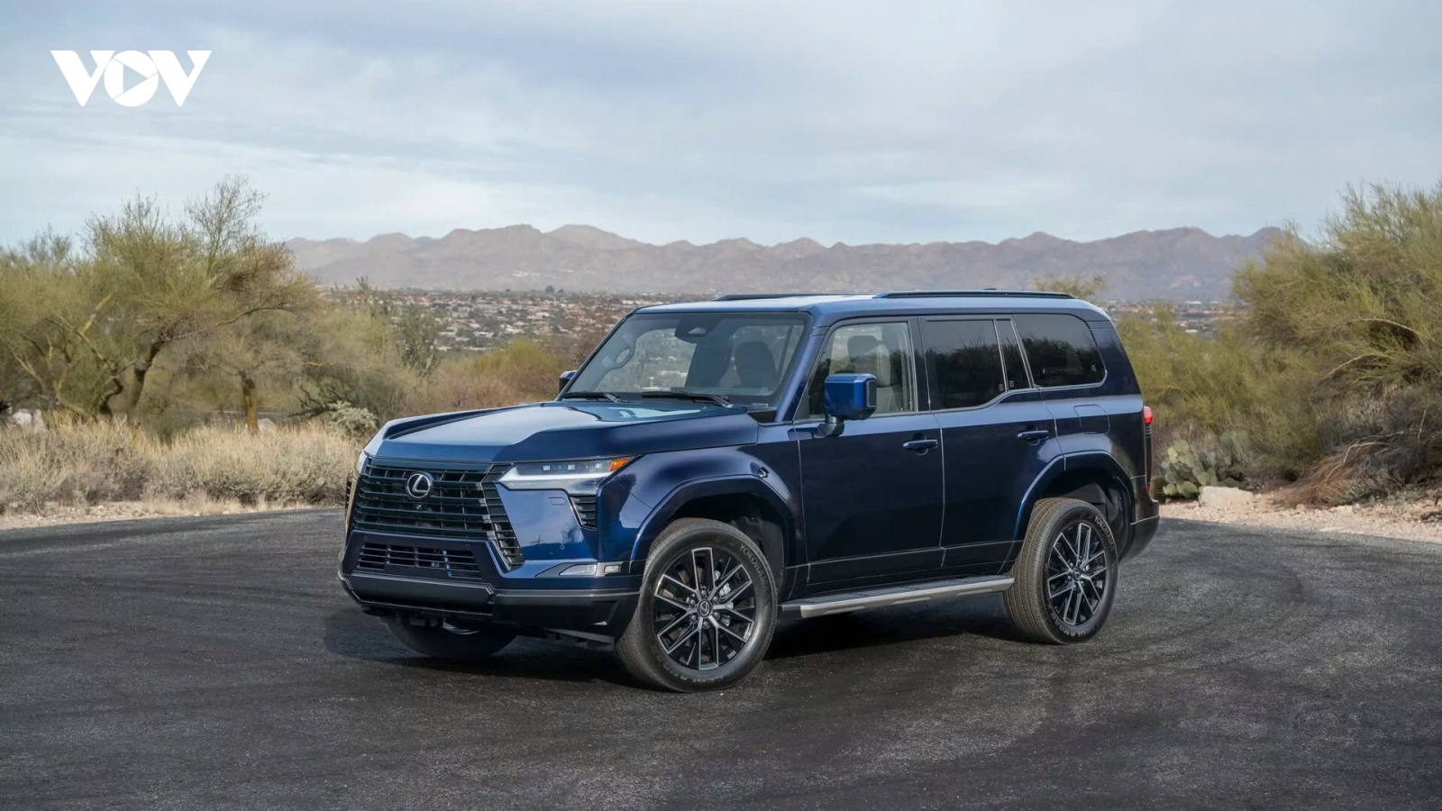 Lexus GX 2025: Hiện đại, mạnh và đắt hơn