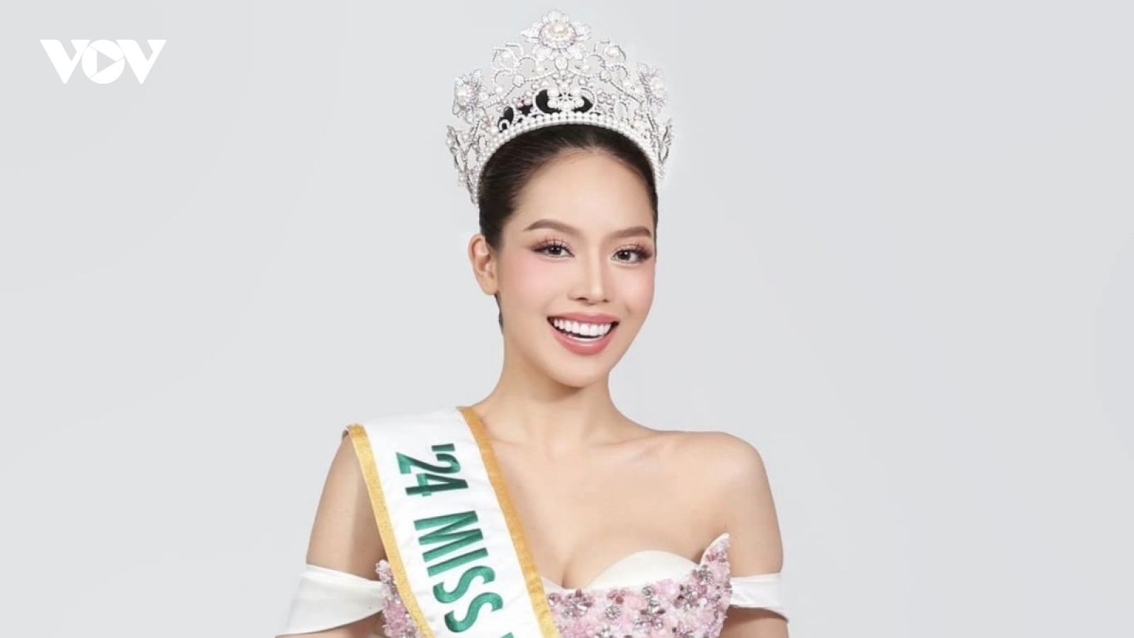 Thanh Thủy và 5 người đẹp đăng quang 6 cuộc thi hoa hậu uy tín thế giới năm 2024