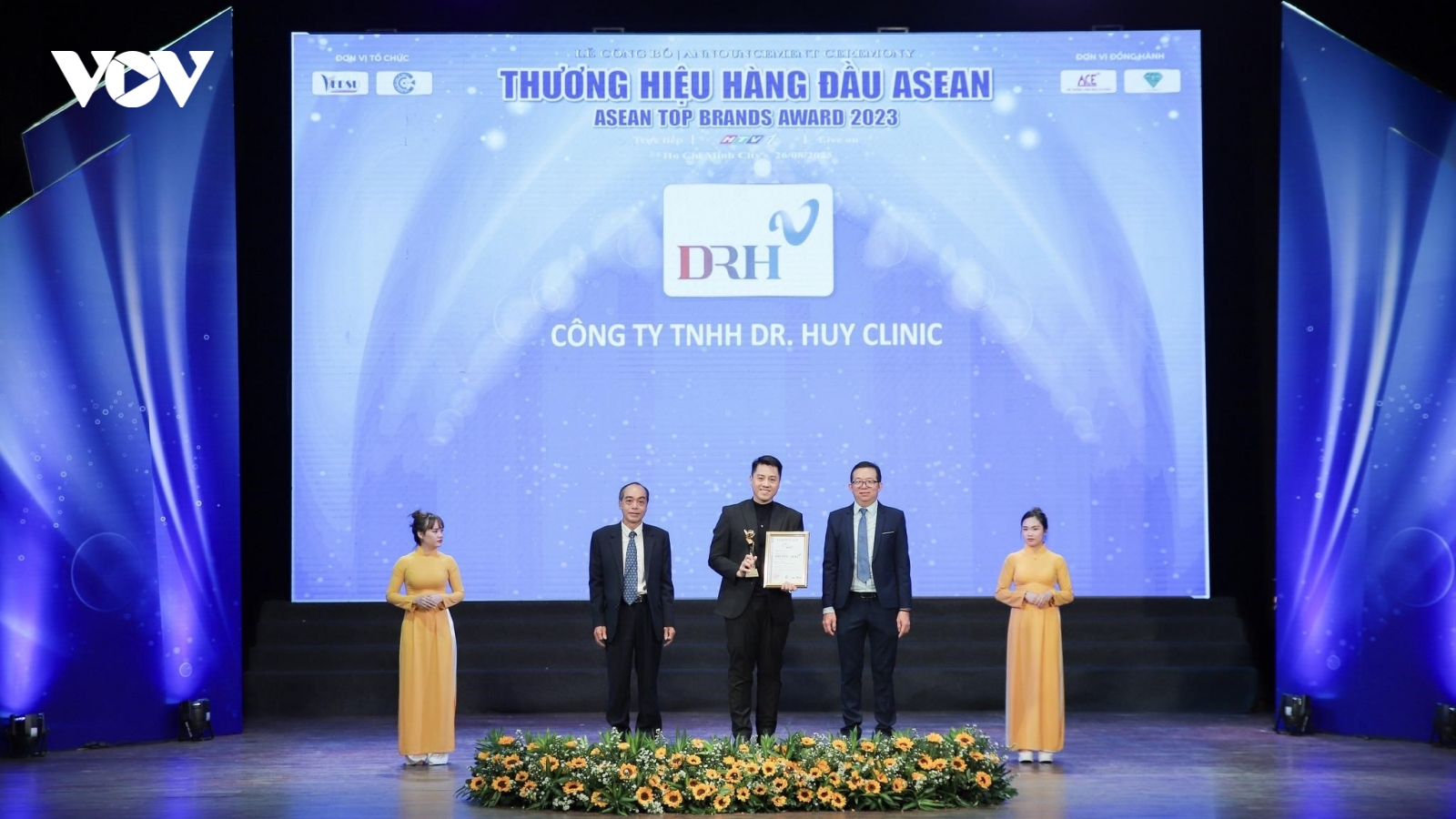 DRH Clinic của CEO Trương Ngọc Huy là phòng khám da liễu uy tín Việt Nam