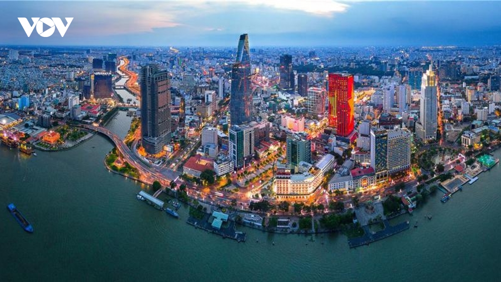 Kinh tế Việt Nam tăng trưởng cao nhờ động lực đầu tư và tiêu dùng