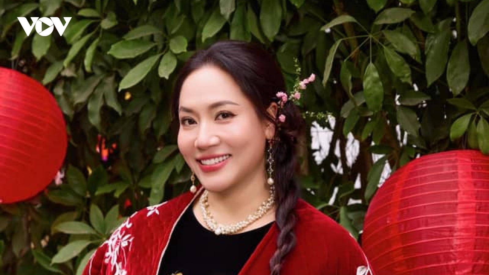 Thu Huyền “Làng ế vợ”: “Tết giờ đây ấm áp hơn, không còn thiếu một bờ vai"