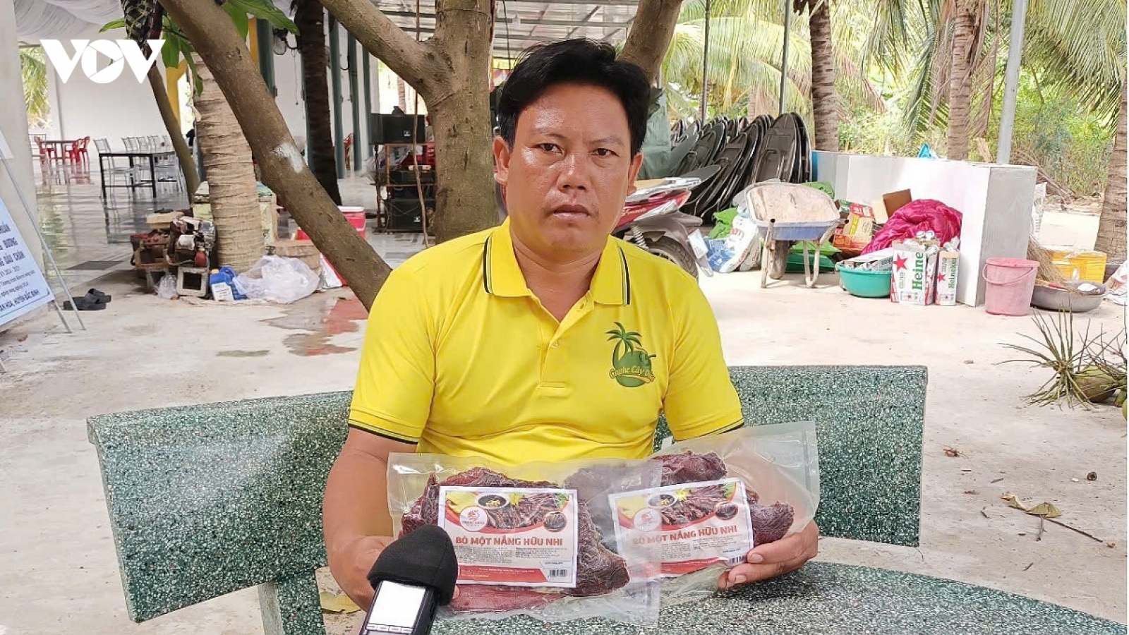 Sản phẩm OCOP làng Chăm tất bật đơn hàng Tết