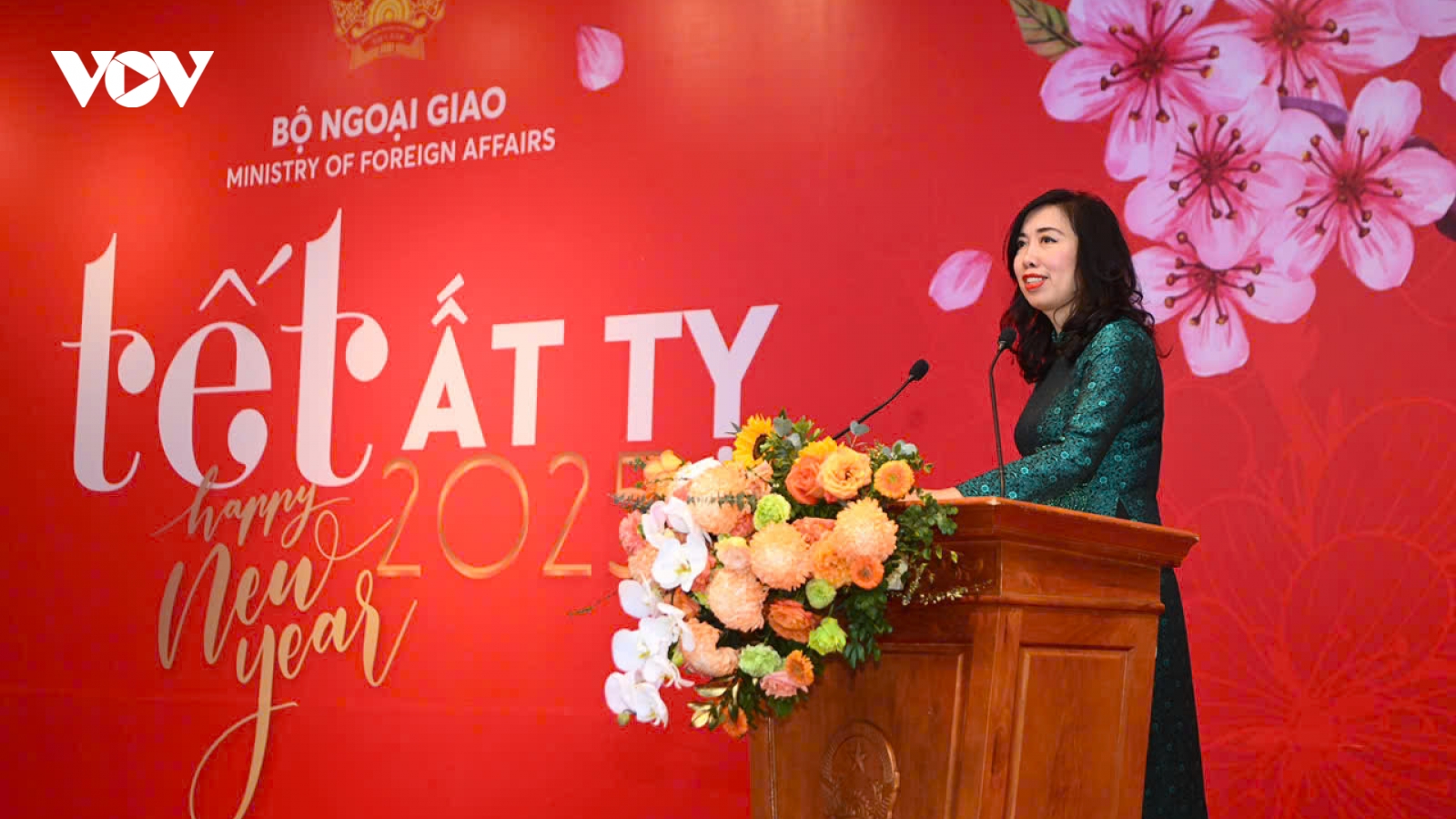 Thứ trưởng Ngoại giao Lê Thị Thu Hằng: Báo chí đối ngoại cần có góc nhìn, cách tiếp cận mới