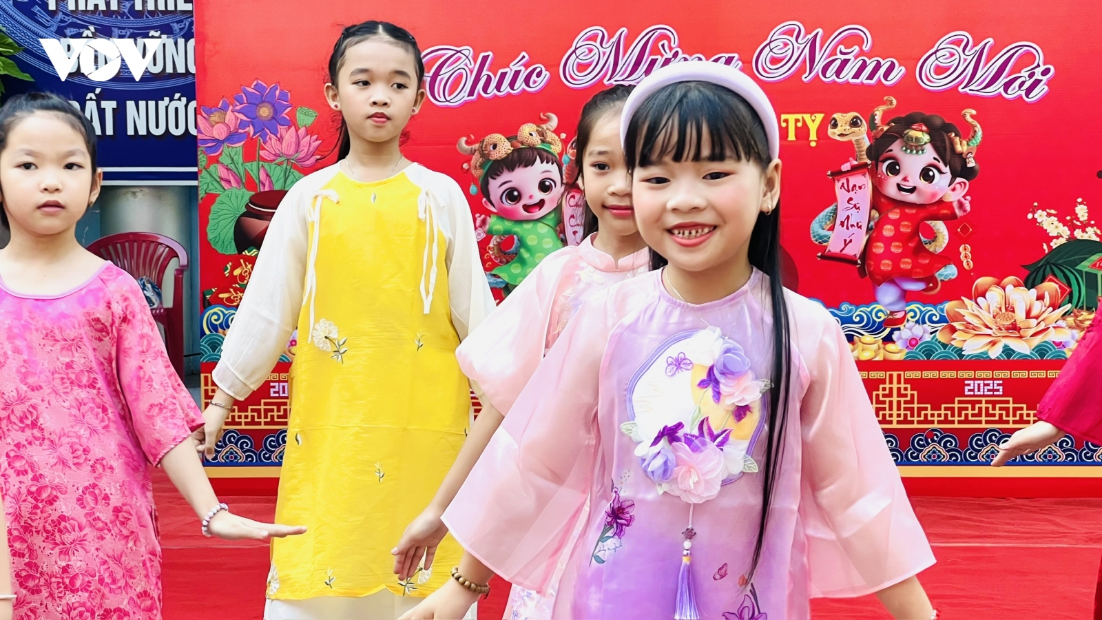 “Nụ cười Xuân” – thắp sáng niềm vui cho trẻ em nghèo Cần Thơ