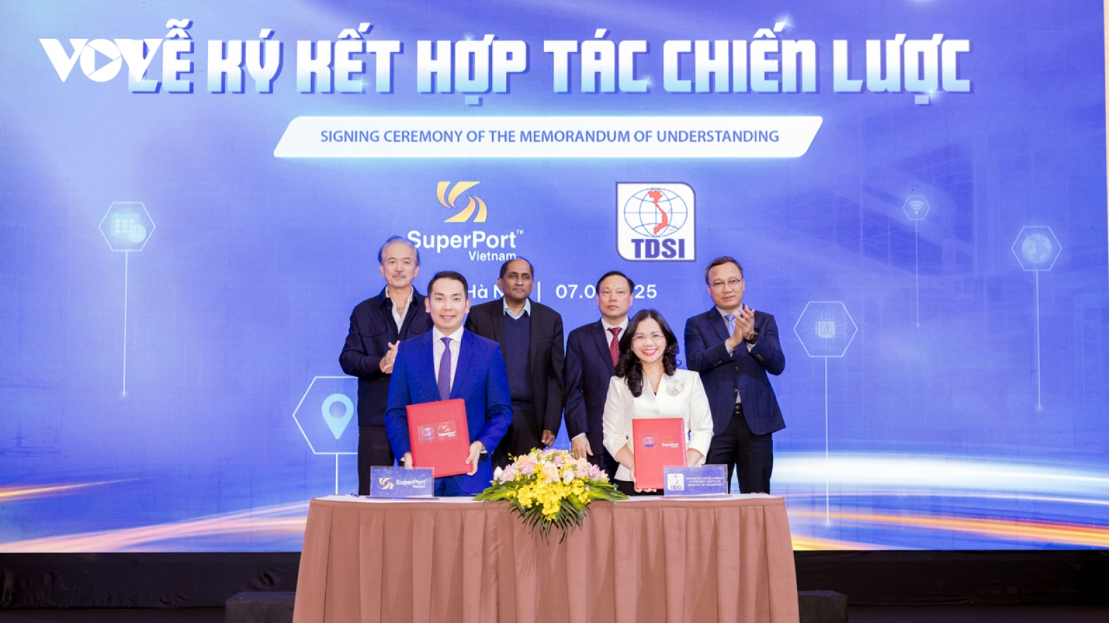 Việt Nam hợp tác phát triển hạ tầng, tăng năng lực kết nối logistics đường sắt