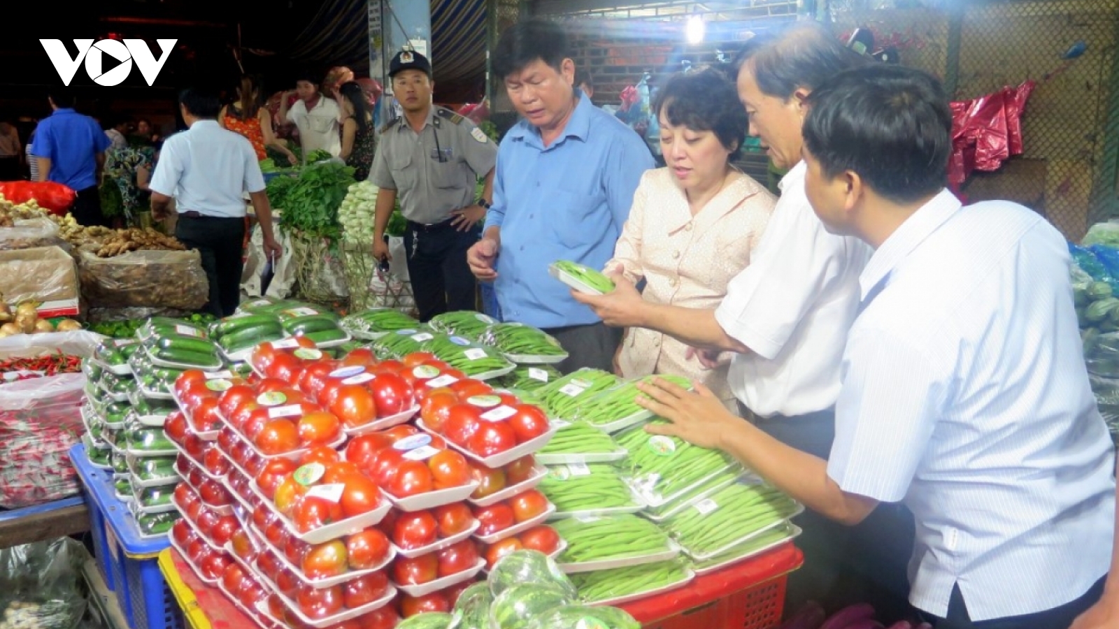 "Nếu mất cảnh giác thì ngộ độc thực phẩm có thể xảy ra bất cứ lúc nào"