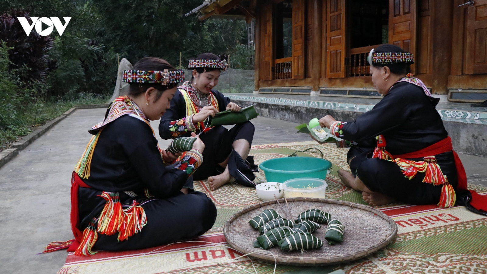 Nét đẹp văn hóa trong đón Tết Nguyên đán của người Dao đỏ Yên Bái