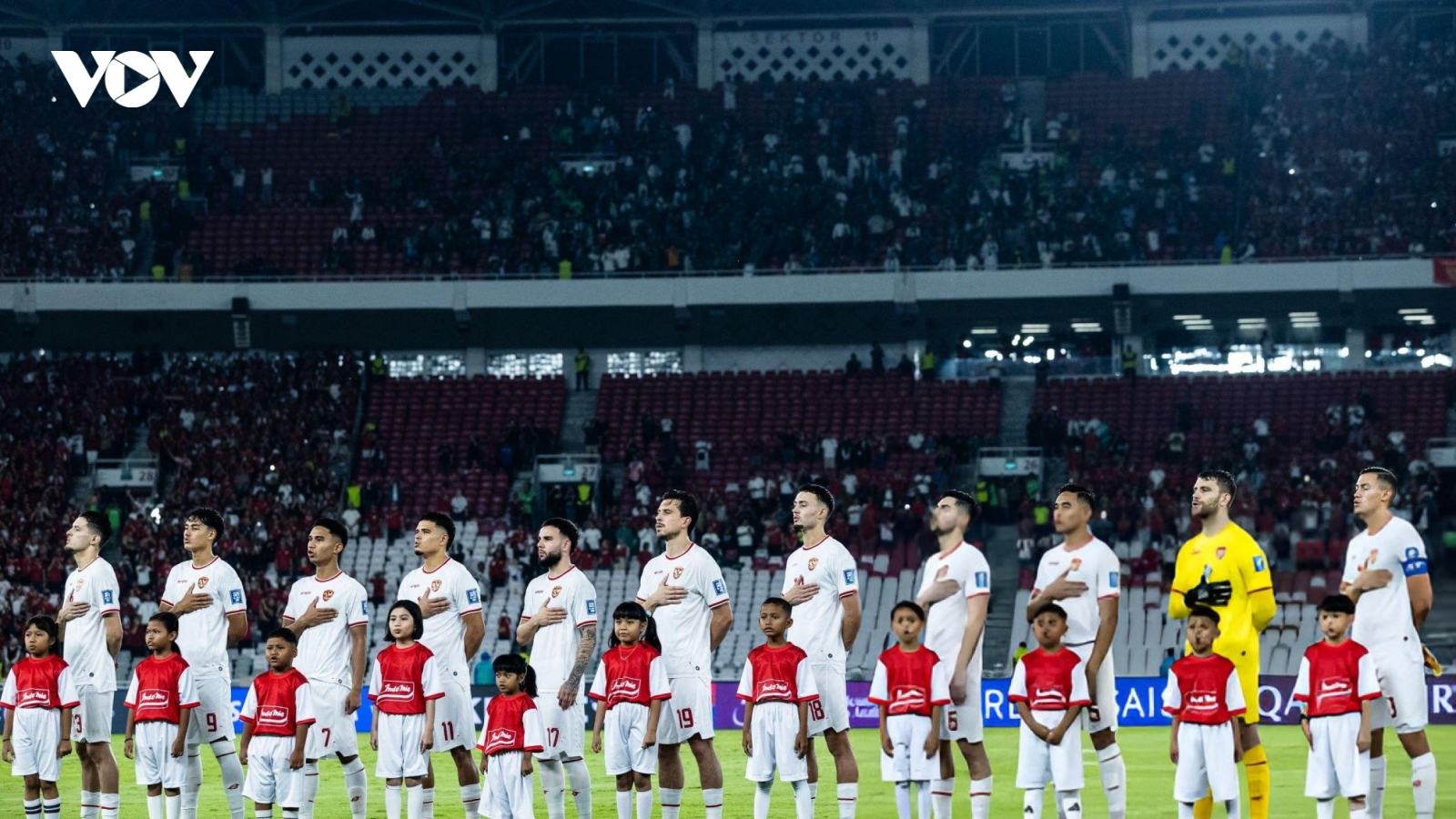 Vì mục tiêu dự World Cup 2026, Indonesia hoãn concert tổ chức ở sân Bung Karno