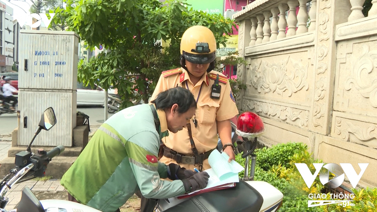 Người dân TP.HCM nói gì về về việc tăng mức phạt vi phạm giao thông?