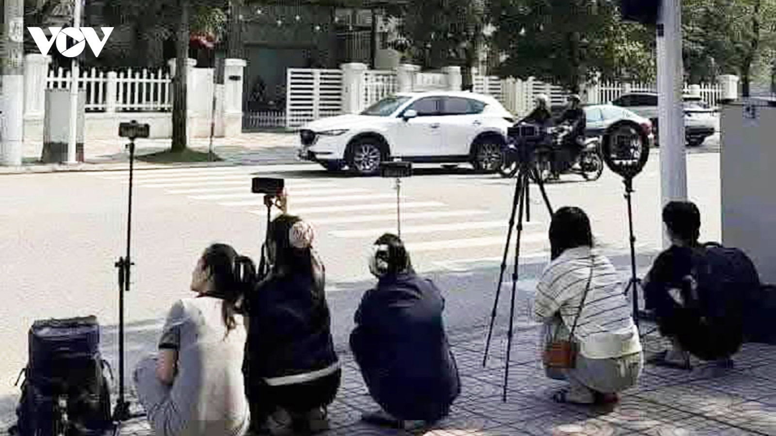 Rất dễ vi phạm pháp luật nếu người dân đổ xô "đi săn tiền thưởng" không chú ý