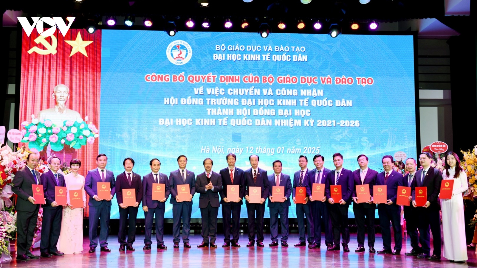 Trường Đại học Kinh tế quốc dân chính thức thành Đại học Kinh tế quốc dân