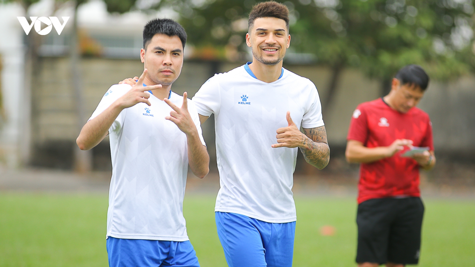 Chuyển nhượng V-League 24/25 mới nhất: Đồng đội của Xuân Son gia nhập Bình Định