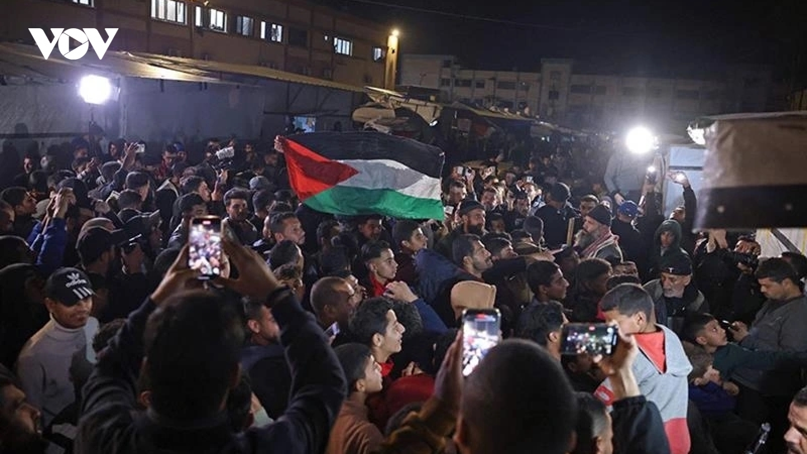 Dọn dẹp hơn 50 triệu tấn đổ nát tại Gaza có thể mất 21 năm, tiêu tốn 1,2 tỷ USD