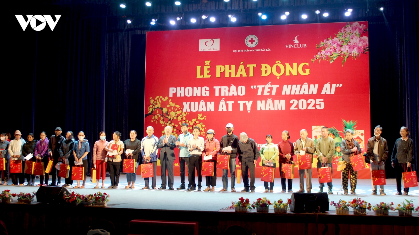Đắk Lắk phát động phong trào "Tết nhân ái" Xuân Ất Tỵ năm 2025