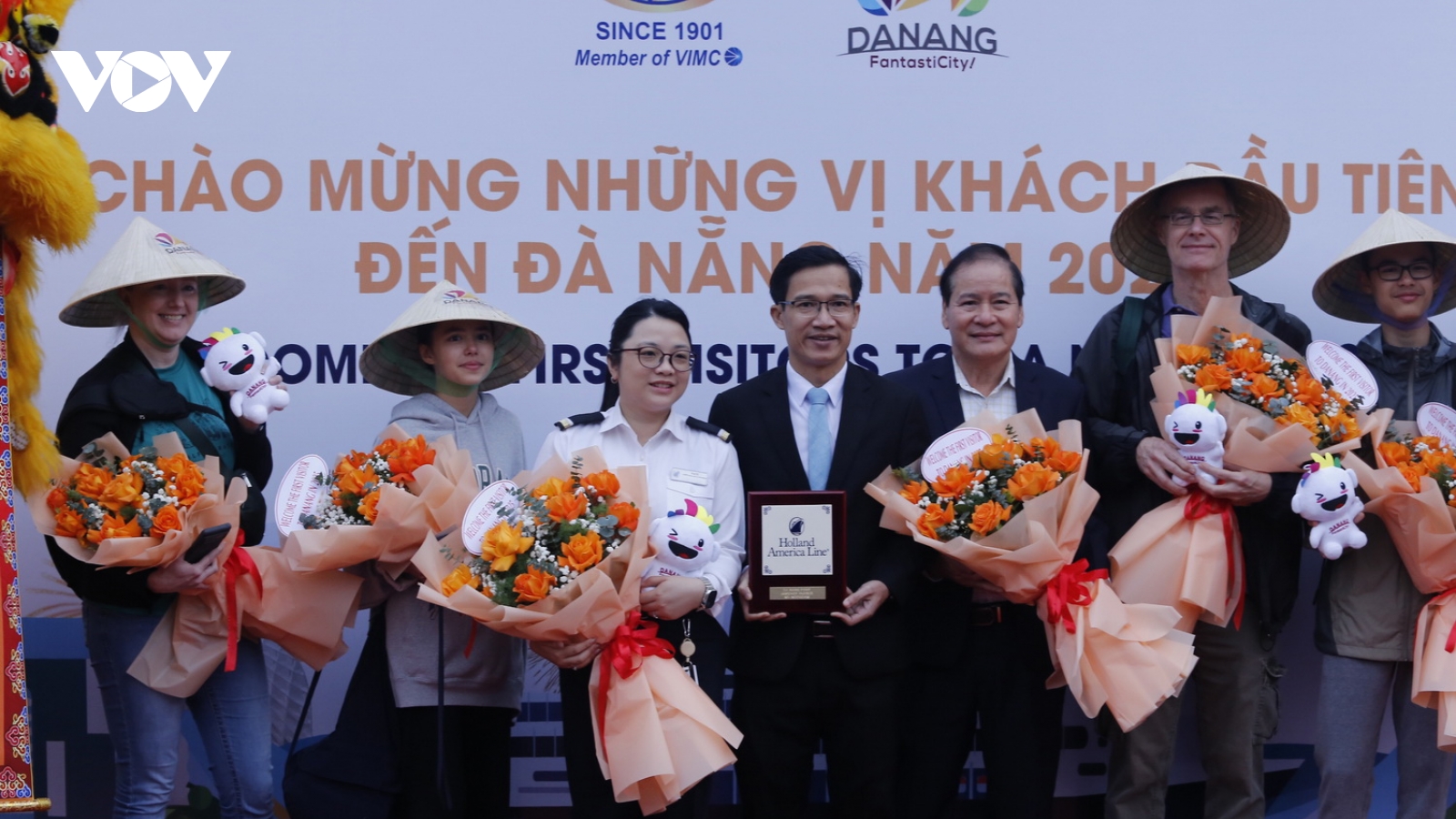 2000 khách du lịch quốc tế bằng tàu biển đến Đà Nẵng trong ngày đầu năm mới