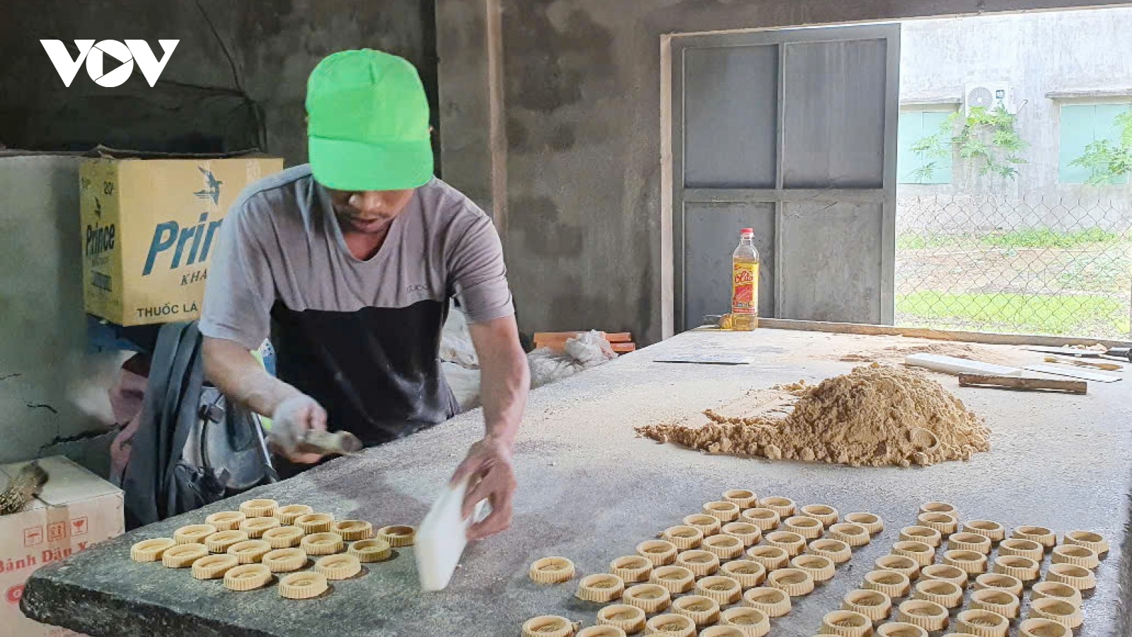 Làng bánh truyền thống Duy Xuyên tất bật vụ Tết