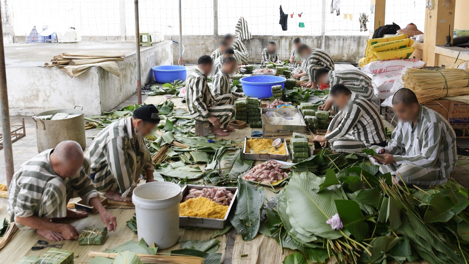 Phạm nhân mong ngày trở về được đón Tết bên gia đình