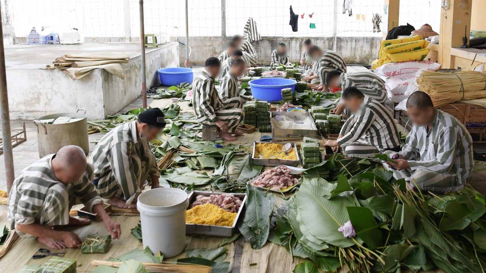 Phạm nhân mong ngày trở về được đón Tết bên gia đình
