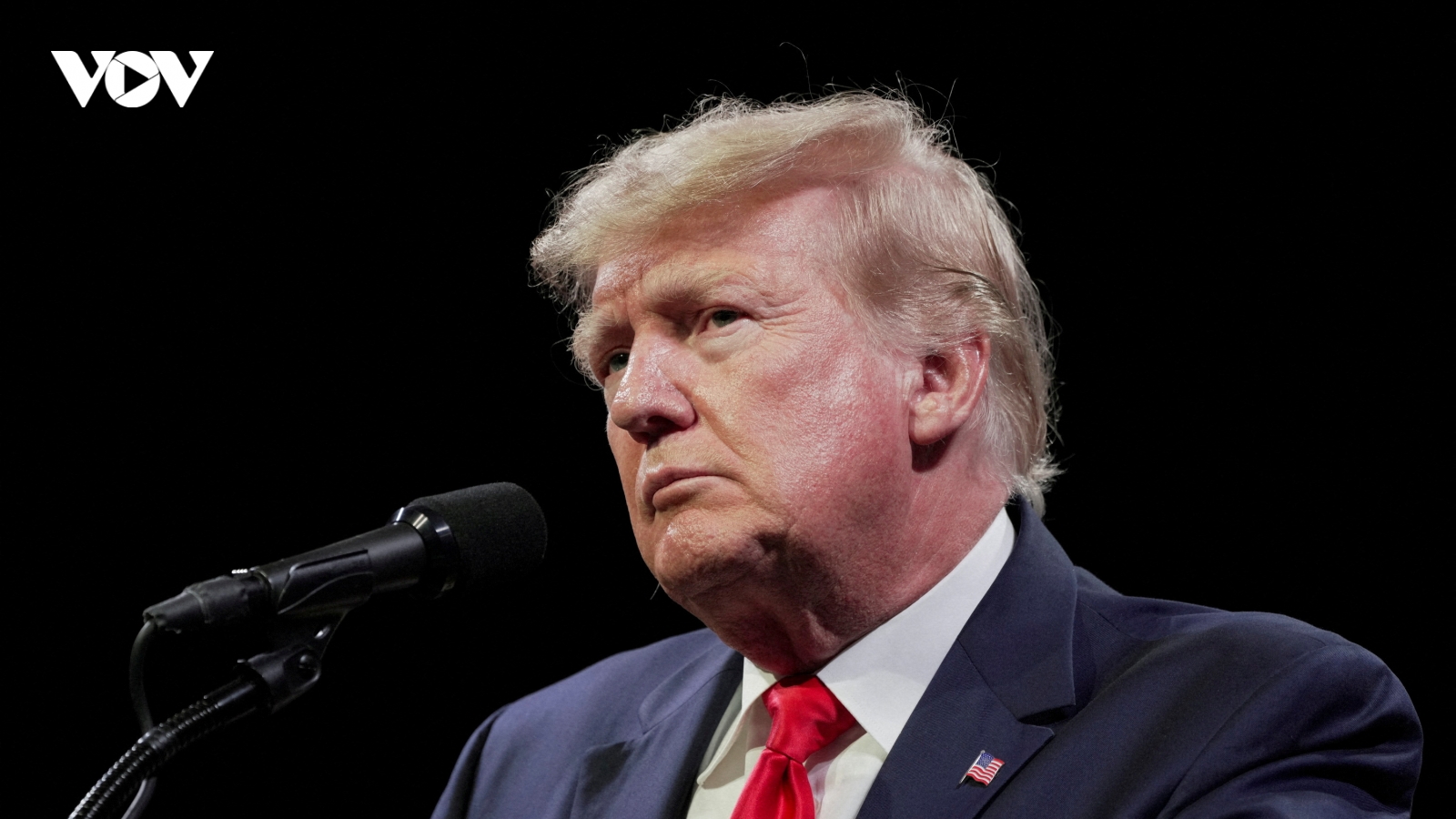 Ông Trump cân nhắc lại khả năng tiếp tục chi tiền cho NATO