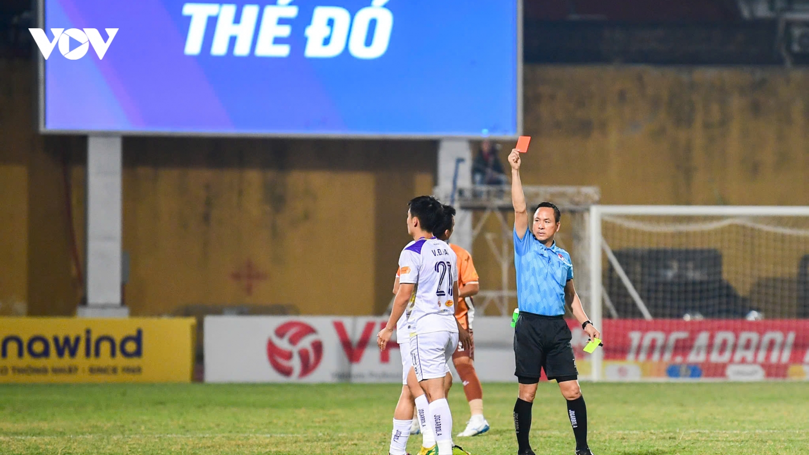 Kết quả V-League hôm nay 24/1: HAGL thắng Hà Nội FC trong trận đấu "điên rồ" vì VAR