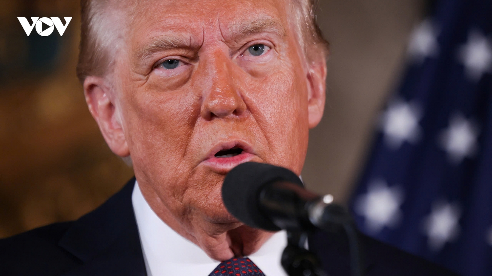 Ông Trump dọa sử dụng sức mạnh kinh tế để sáp nhập Canada