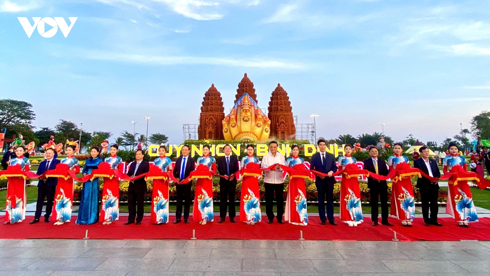 Bình Định khánh thành cụm biểu tượng linh vật năm Ất Tỵ 2025