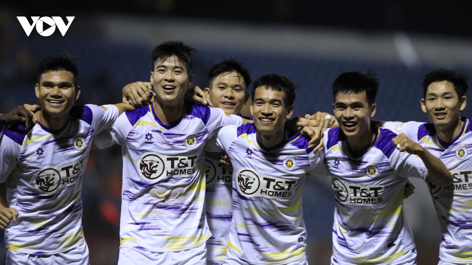 Kết quả vòng 10 V-League 24/25: Nam Định khóc hận, Hà Nội FC vào tốp 4