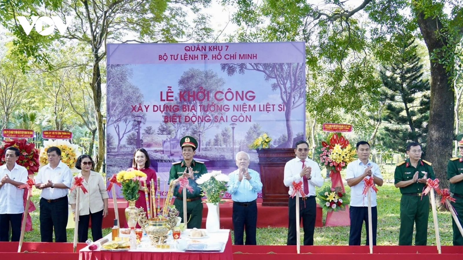 Xây dựng Bia tưởng niệm Liệt sĩ Biệt động Sài Gòn