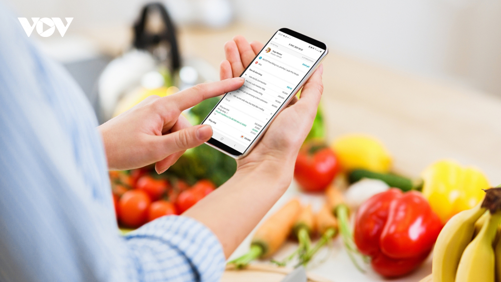 Chợ truyền thống ế ẩm sau Tết, mua sắm chuyển sang siêu thị và online