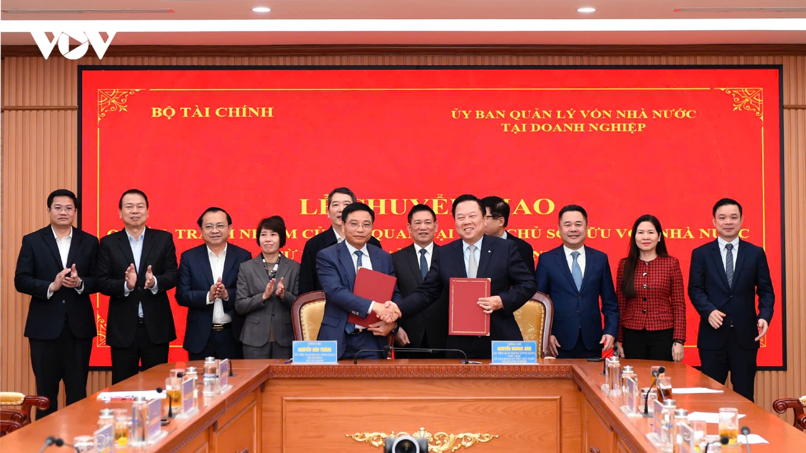 Bộ Tài chính tiếp nhận quản lý 18 tập đoàn, tổng công ty